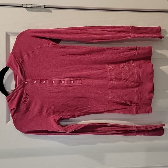 American Eagle Outfitters Tops - American Eagle 1977 Hooded Long Sleeve T-shirt, Size M
